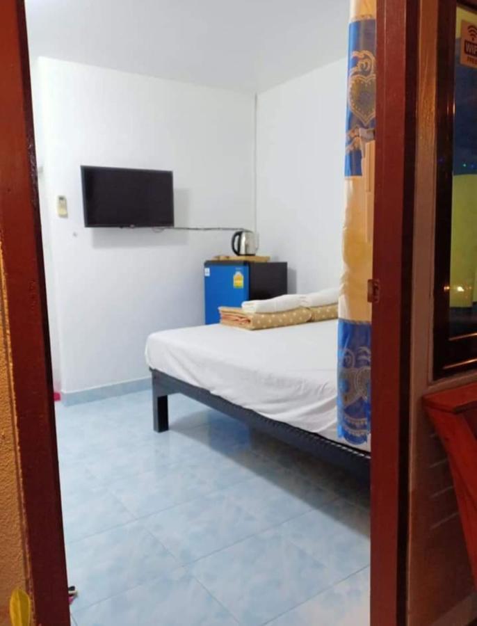 Yaijaew House Apartment Sukhothai Bagian luar foto