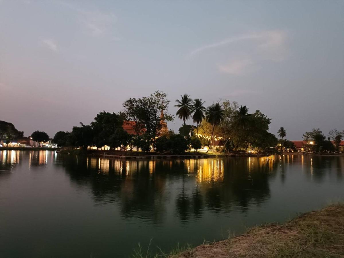 Yaijaew House Apartment Sukhothai Bagian luar foto
